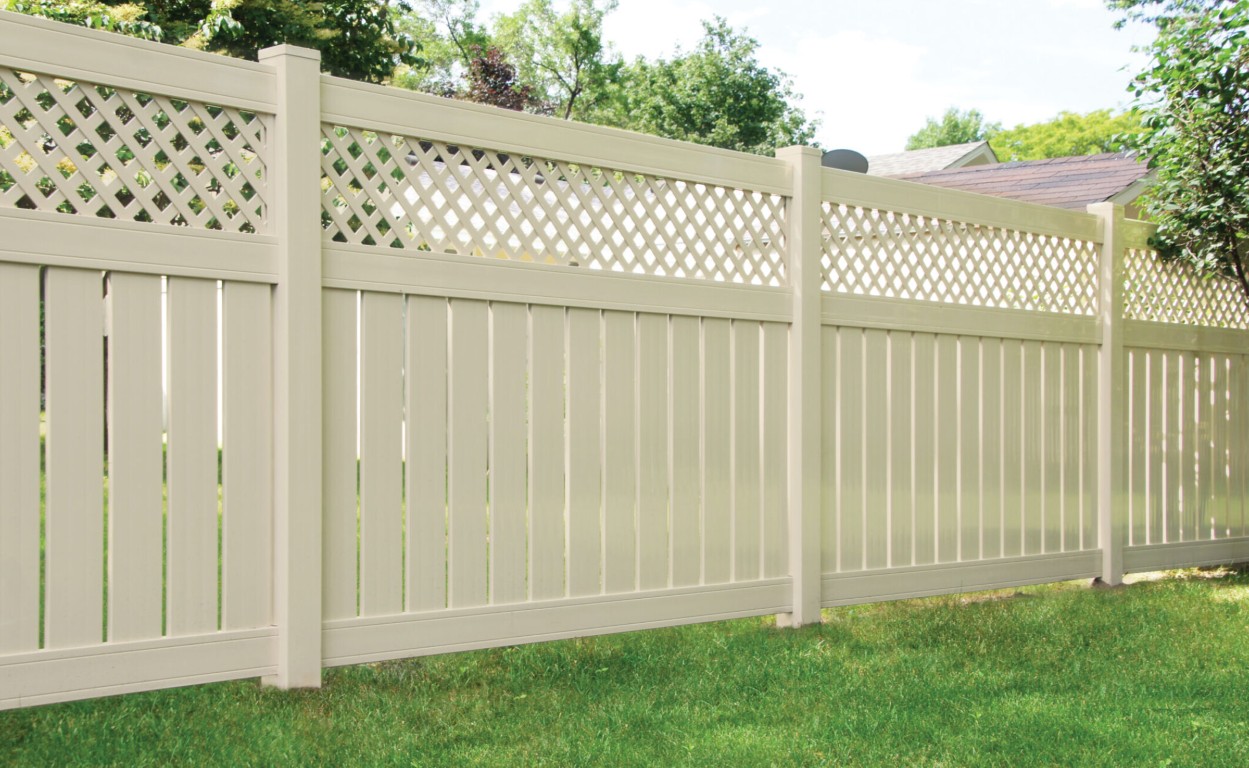 Comparison of wood, vinyl, and aluminum fencing options